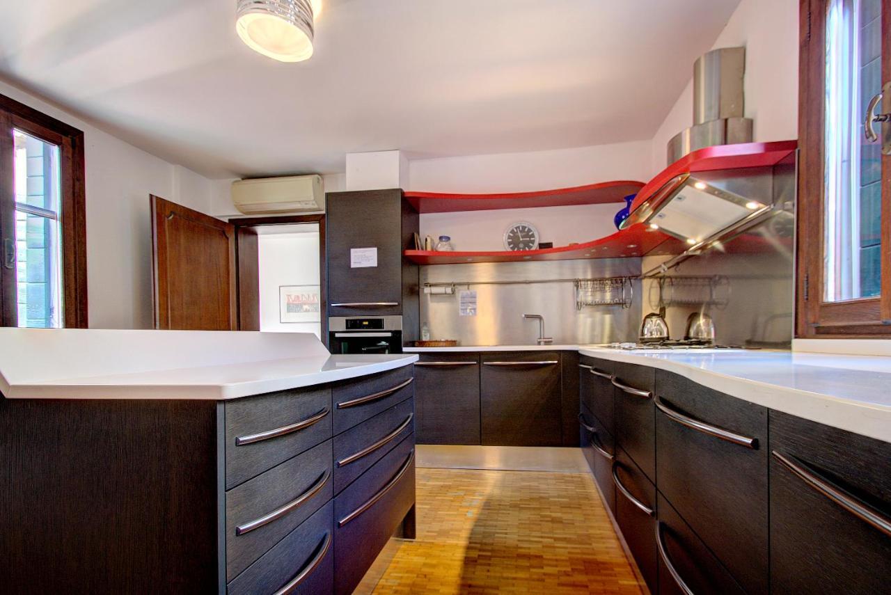 Sunny Ghetto Canalview Венеция Экстерьер фото